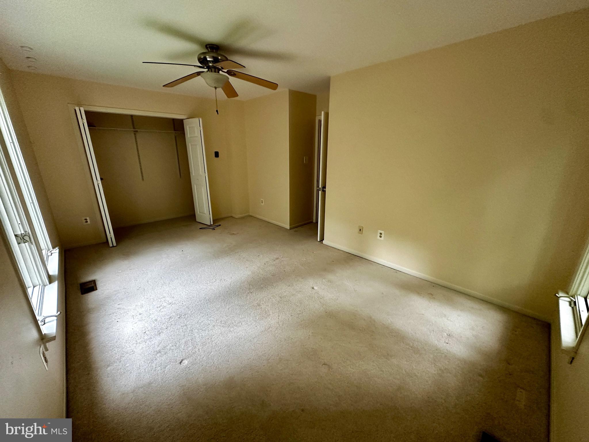 WILLOWMEADE - Residential