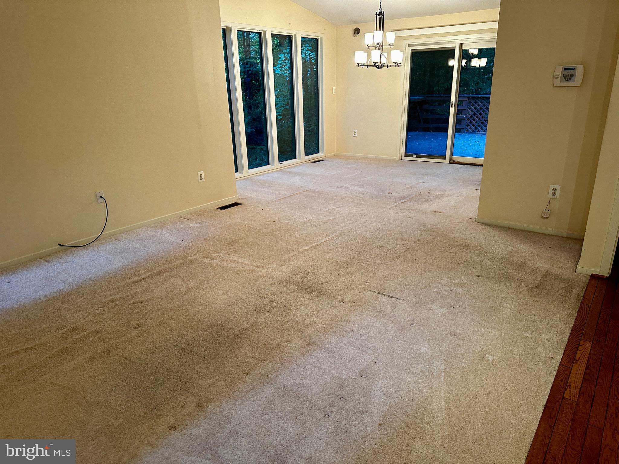 WILLOWMEADE - Residential