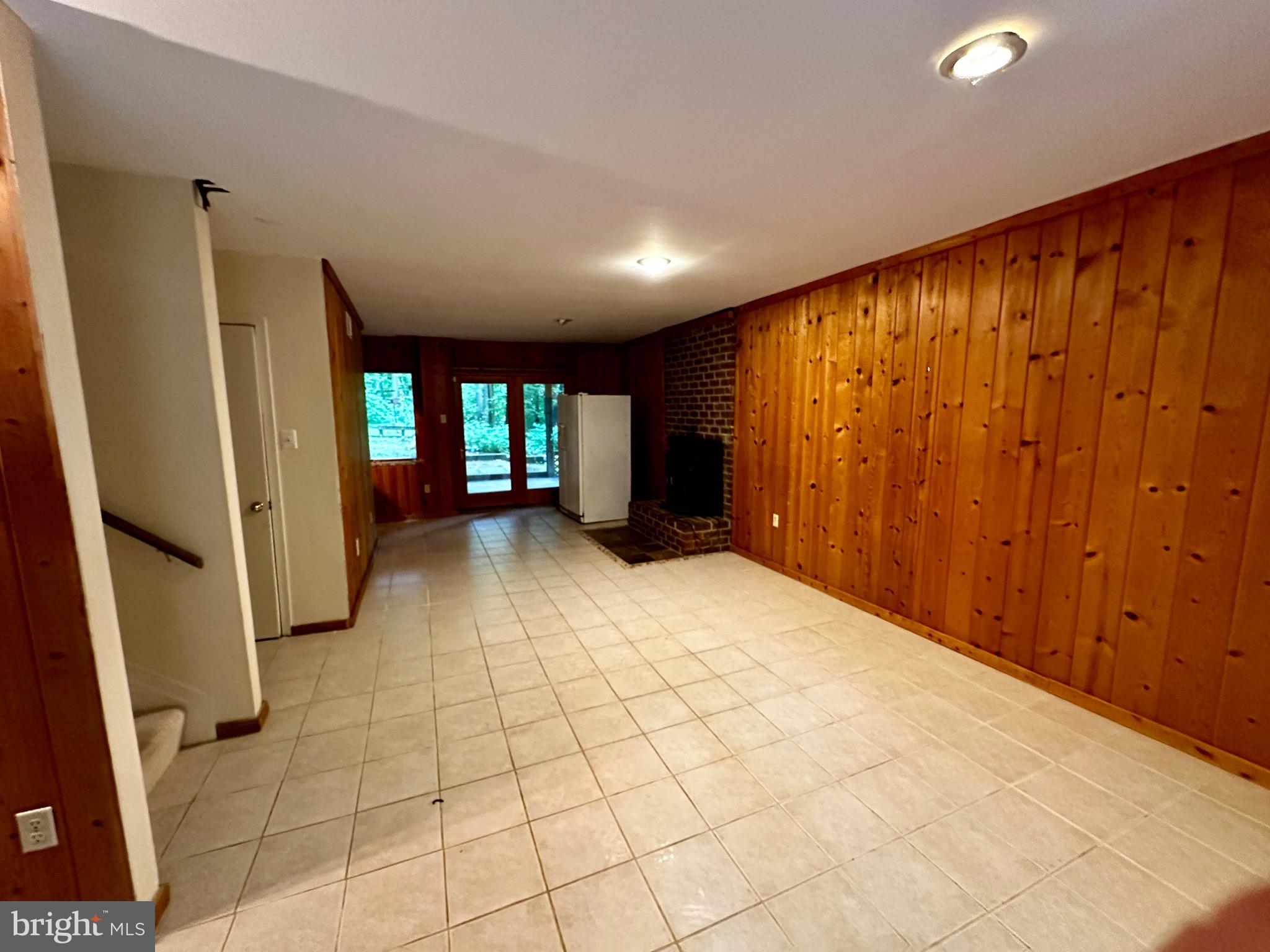 WILLOWMEADE - Residential