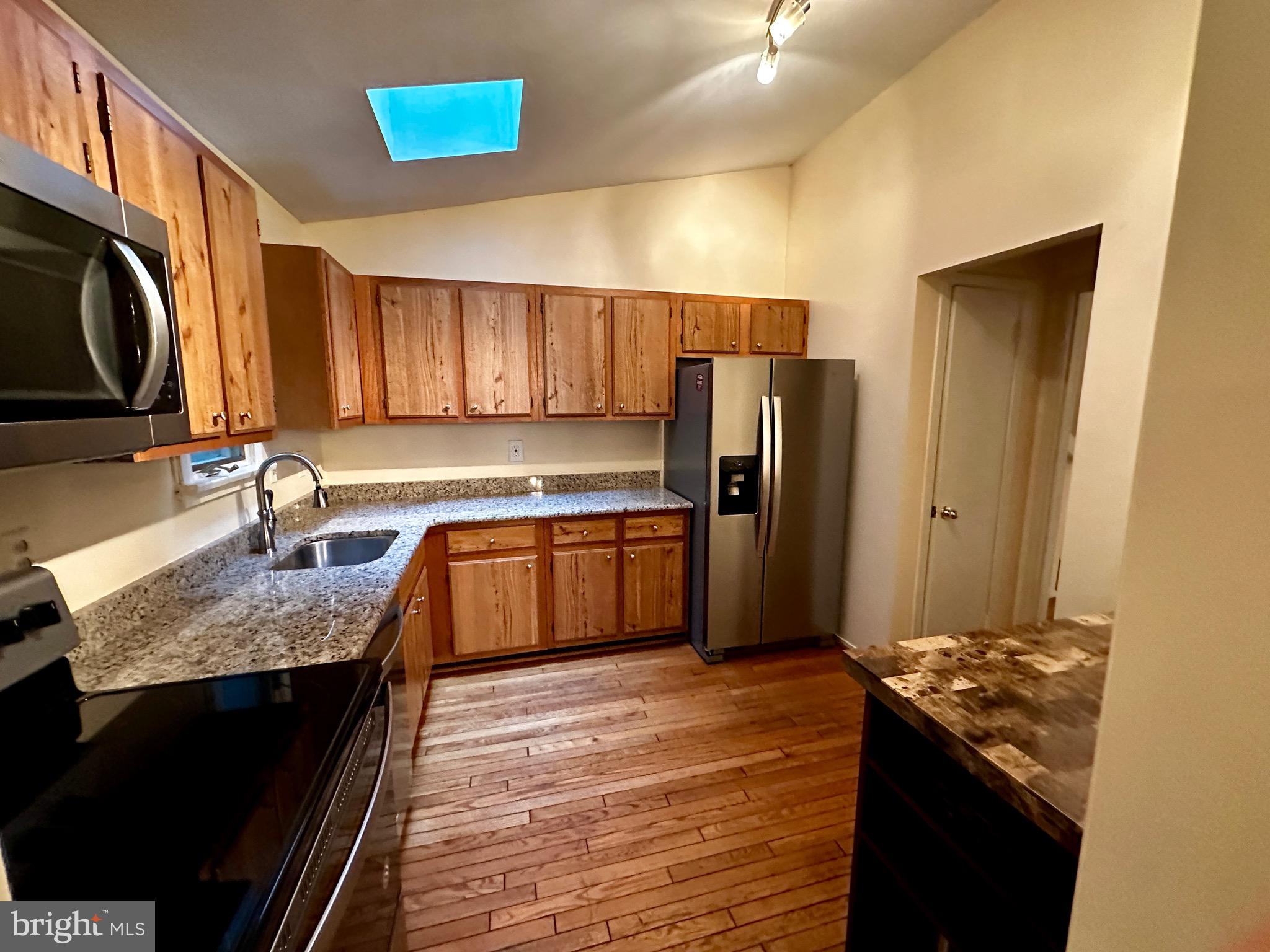 WILLOWMEADE - Residential