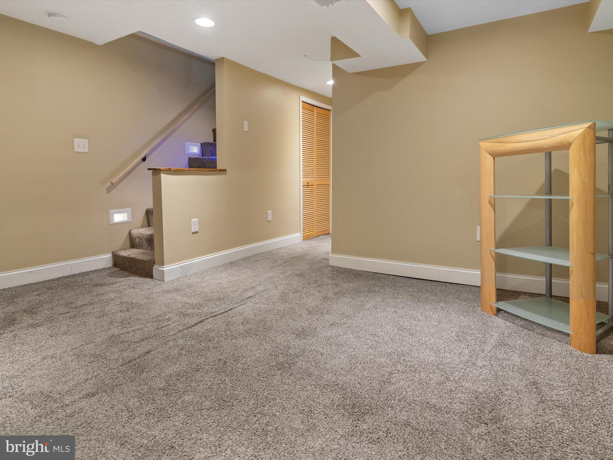 BROOKLYN PARK - Residential