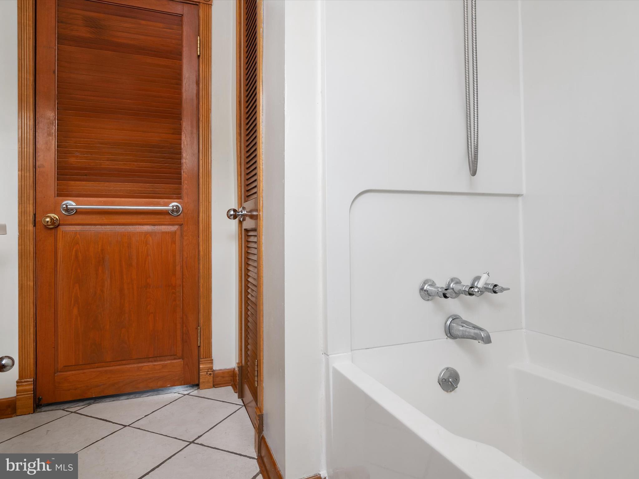 BROOKLYN PARK - Residential