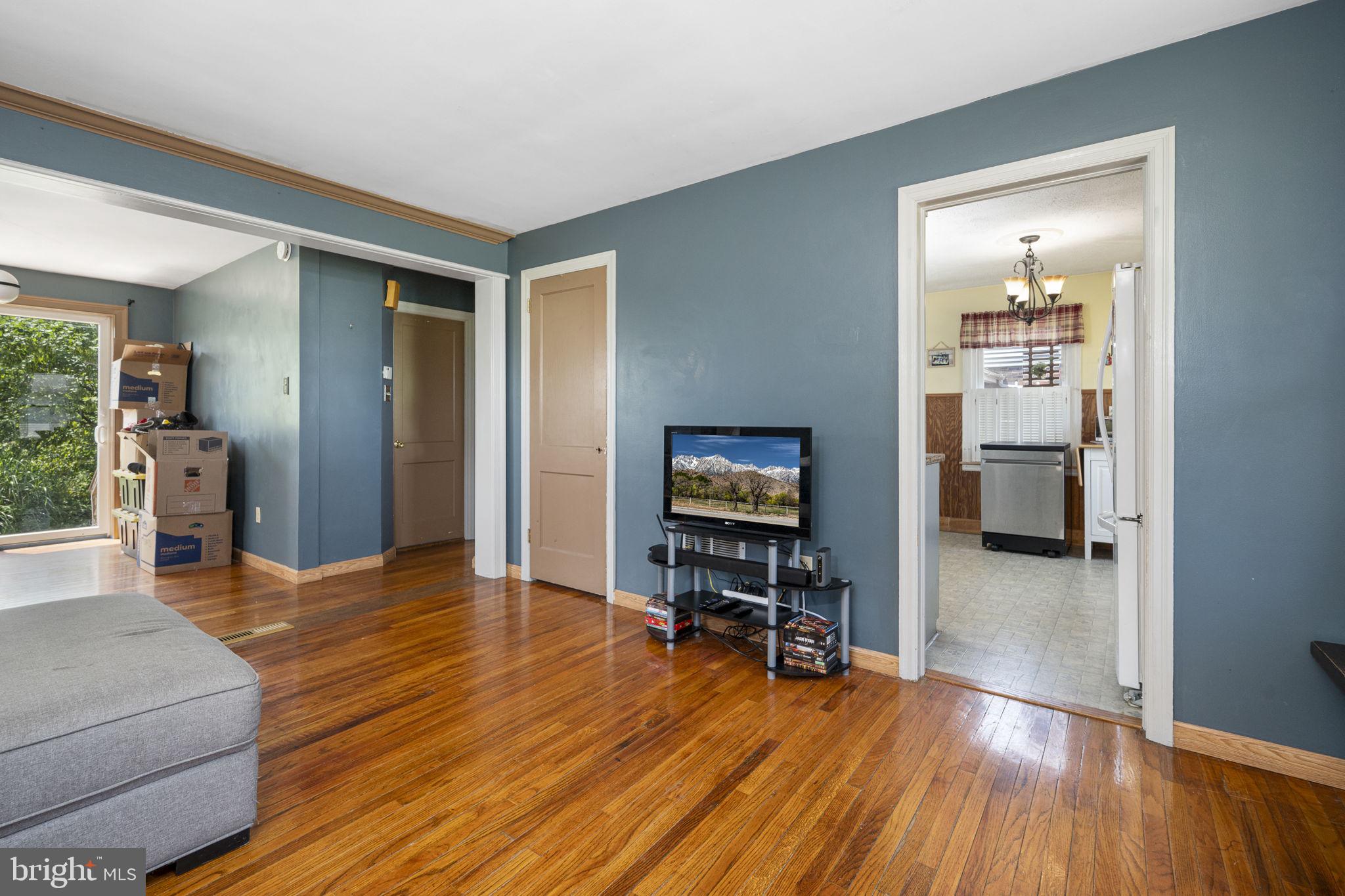 SUMMERHILL - Residential