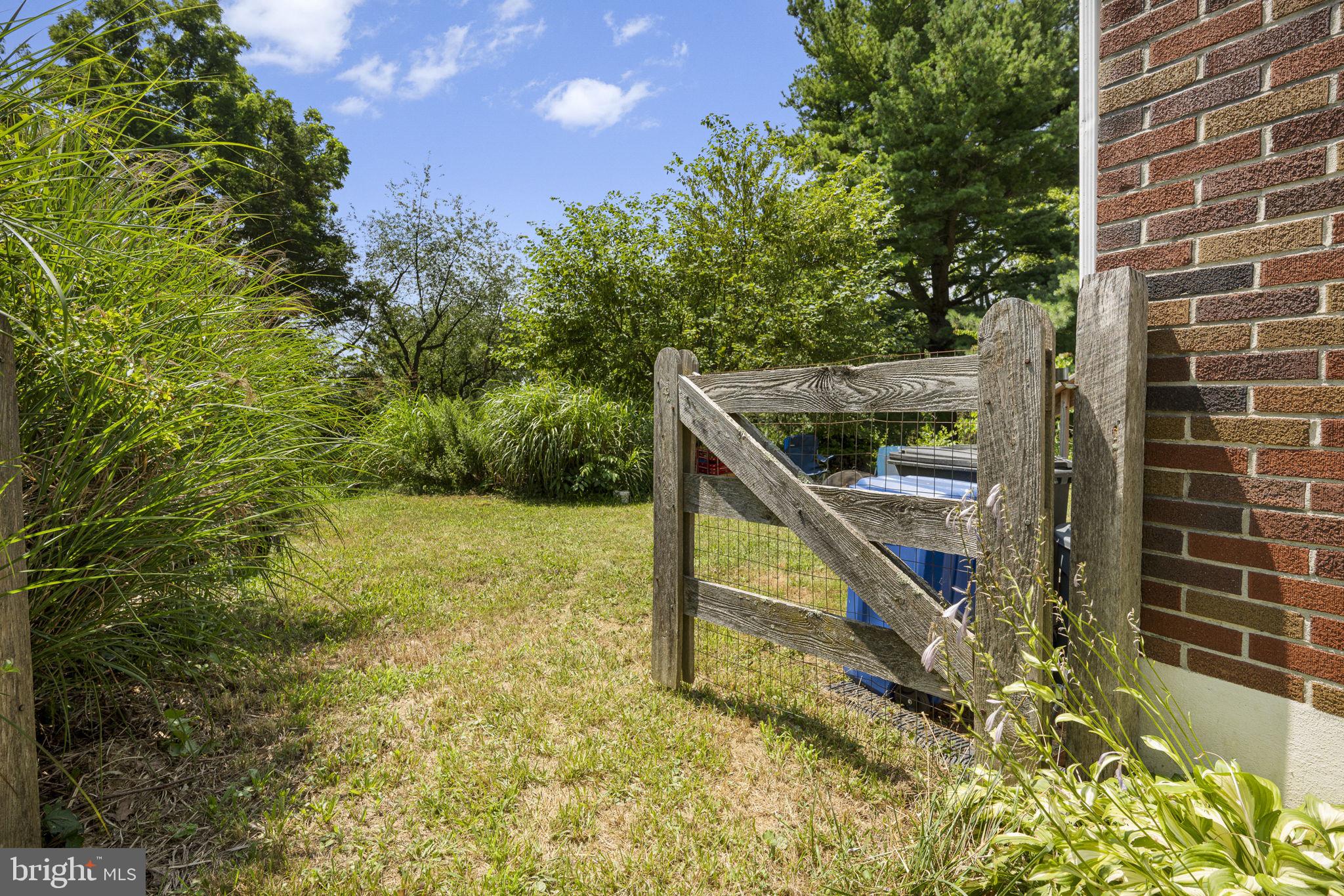 SUMMERHILL - Residential