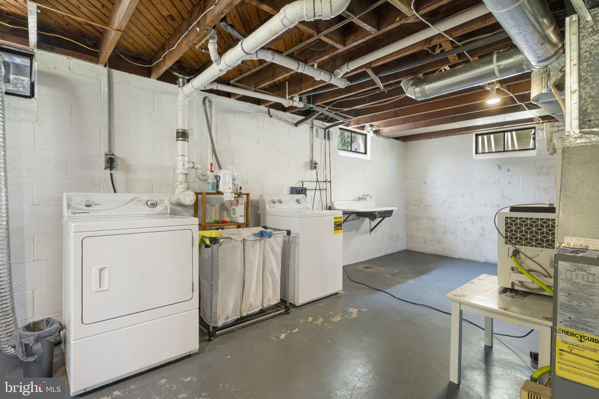 SUMMERHILL - Residential