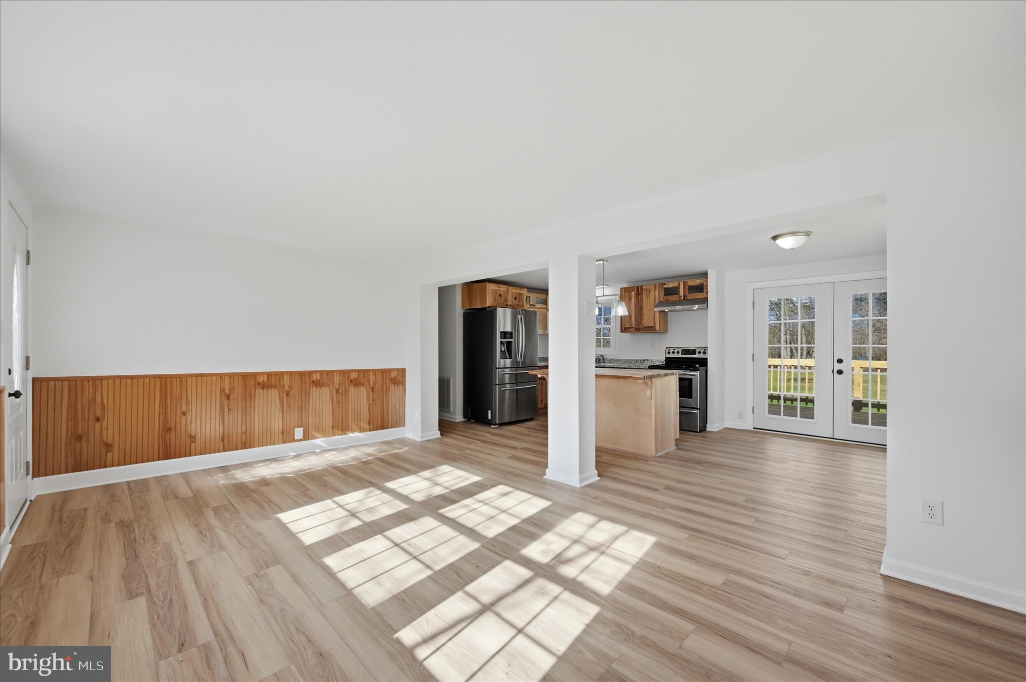 HIDDEN RIVER - Residential