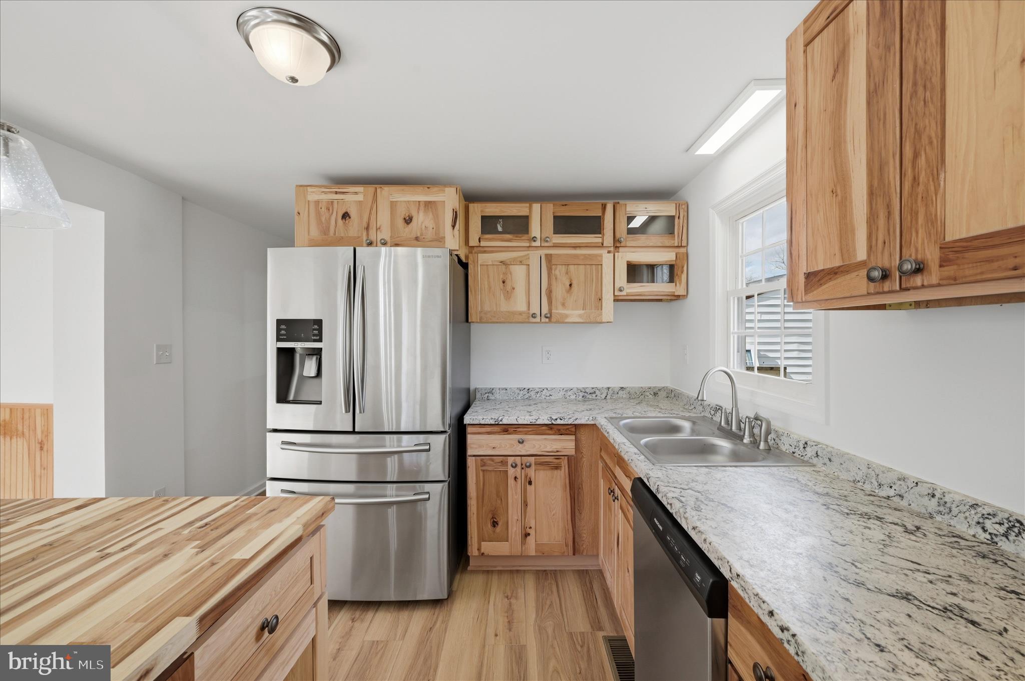 HIDDEN RIVER - Residential