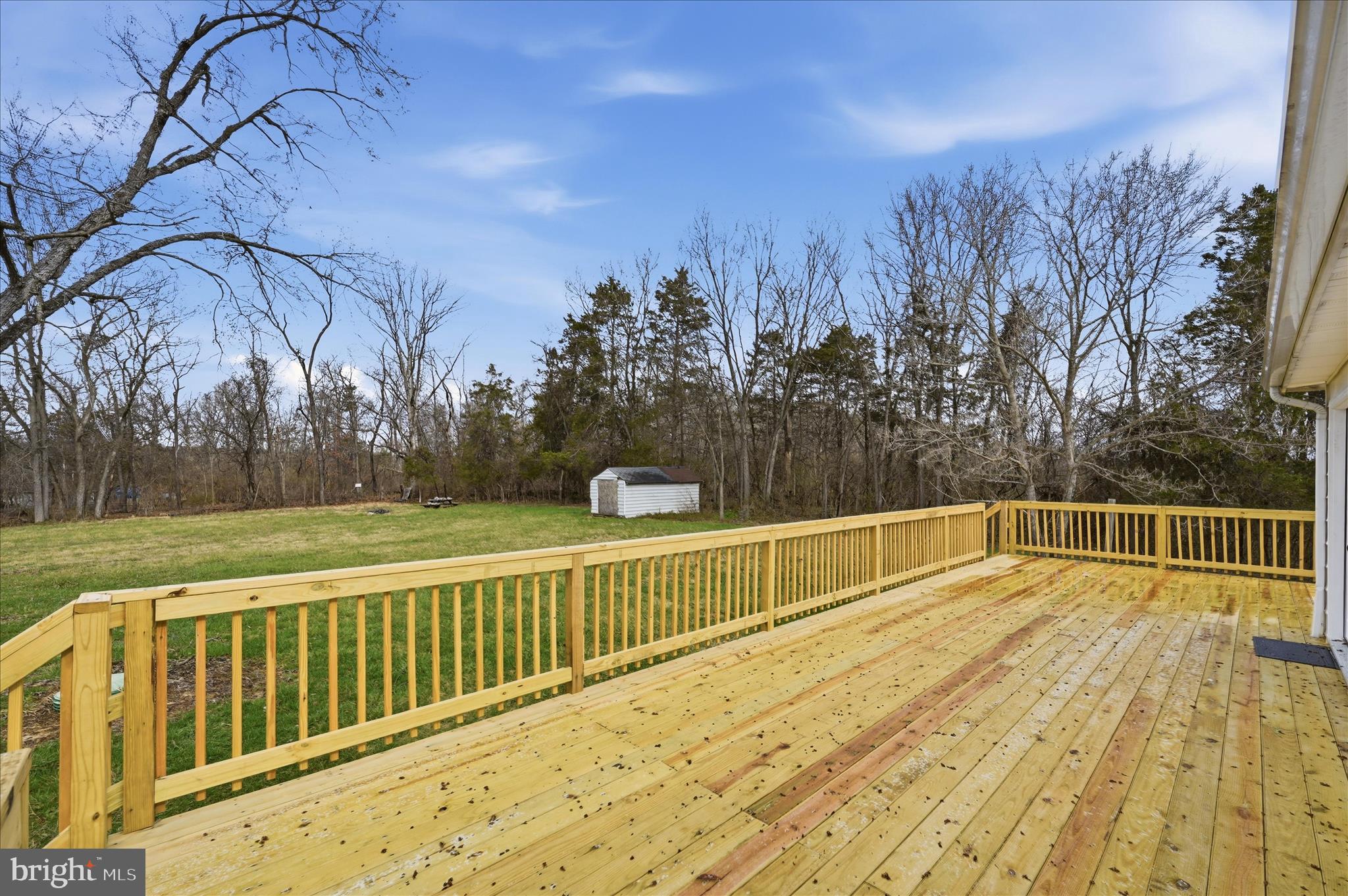 HIDDEN RIVER - Residential