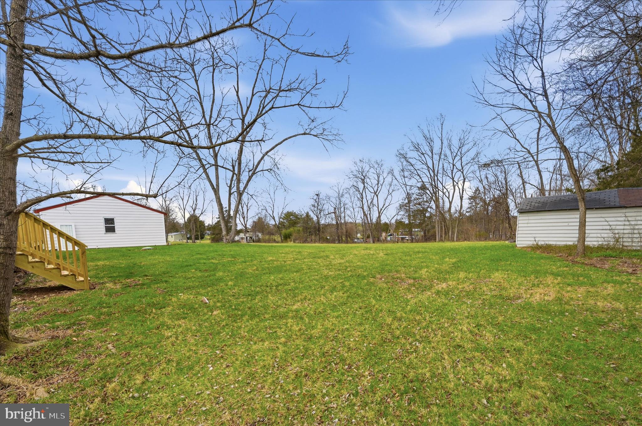 HIDDEN RIVER - Residential