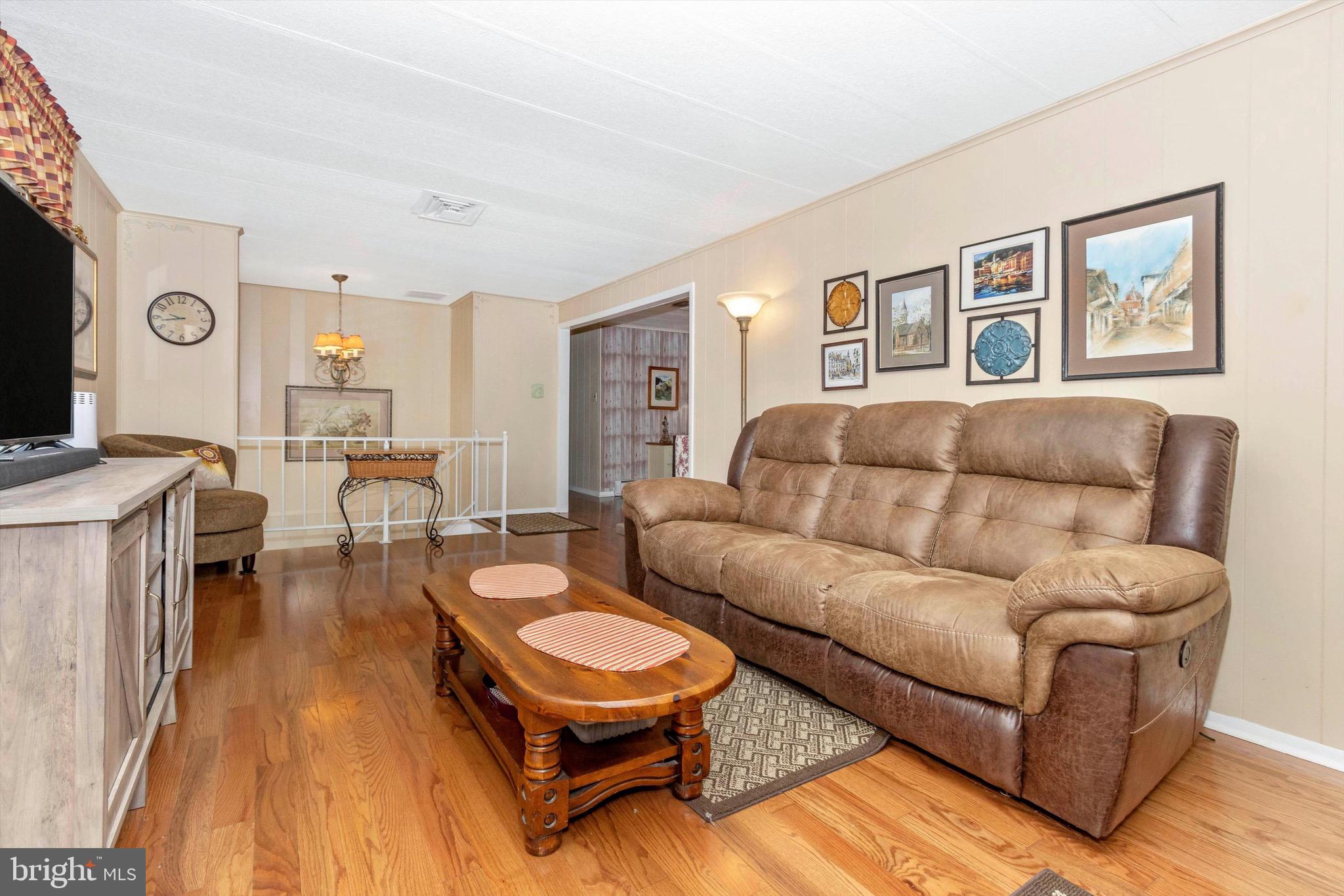 MOUNT RIDGE - Residential