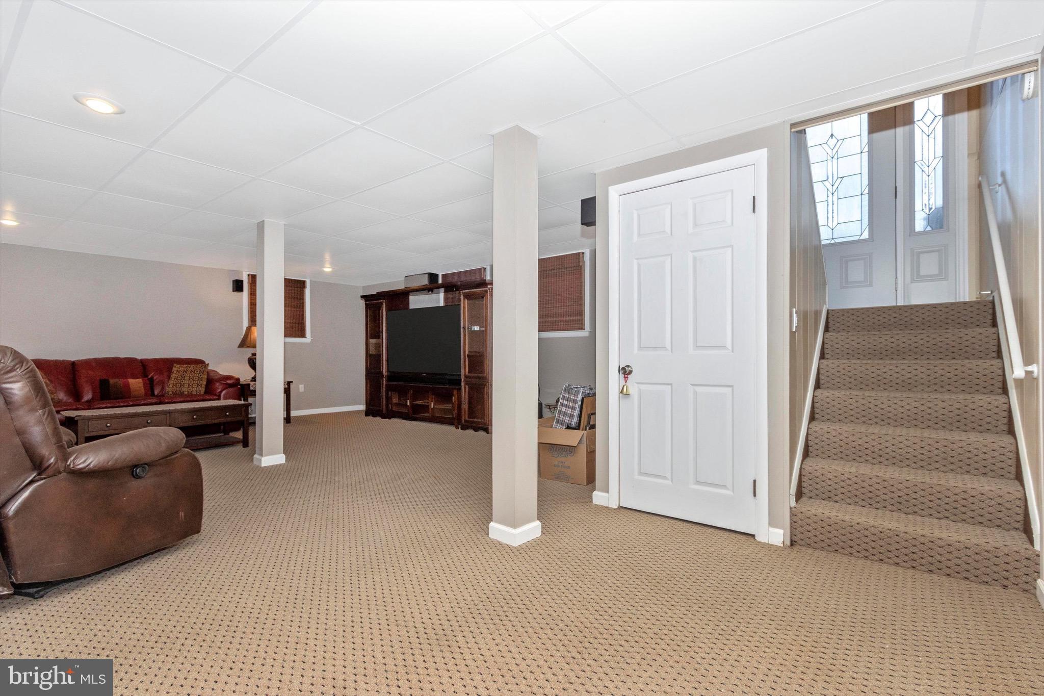 MOUNT RIDGE - Residential