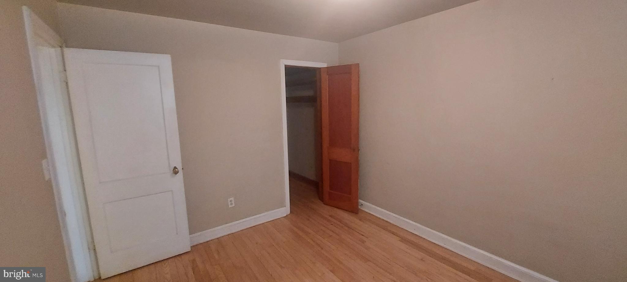 DAMASCUS OUTSIDE - Residential Lease