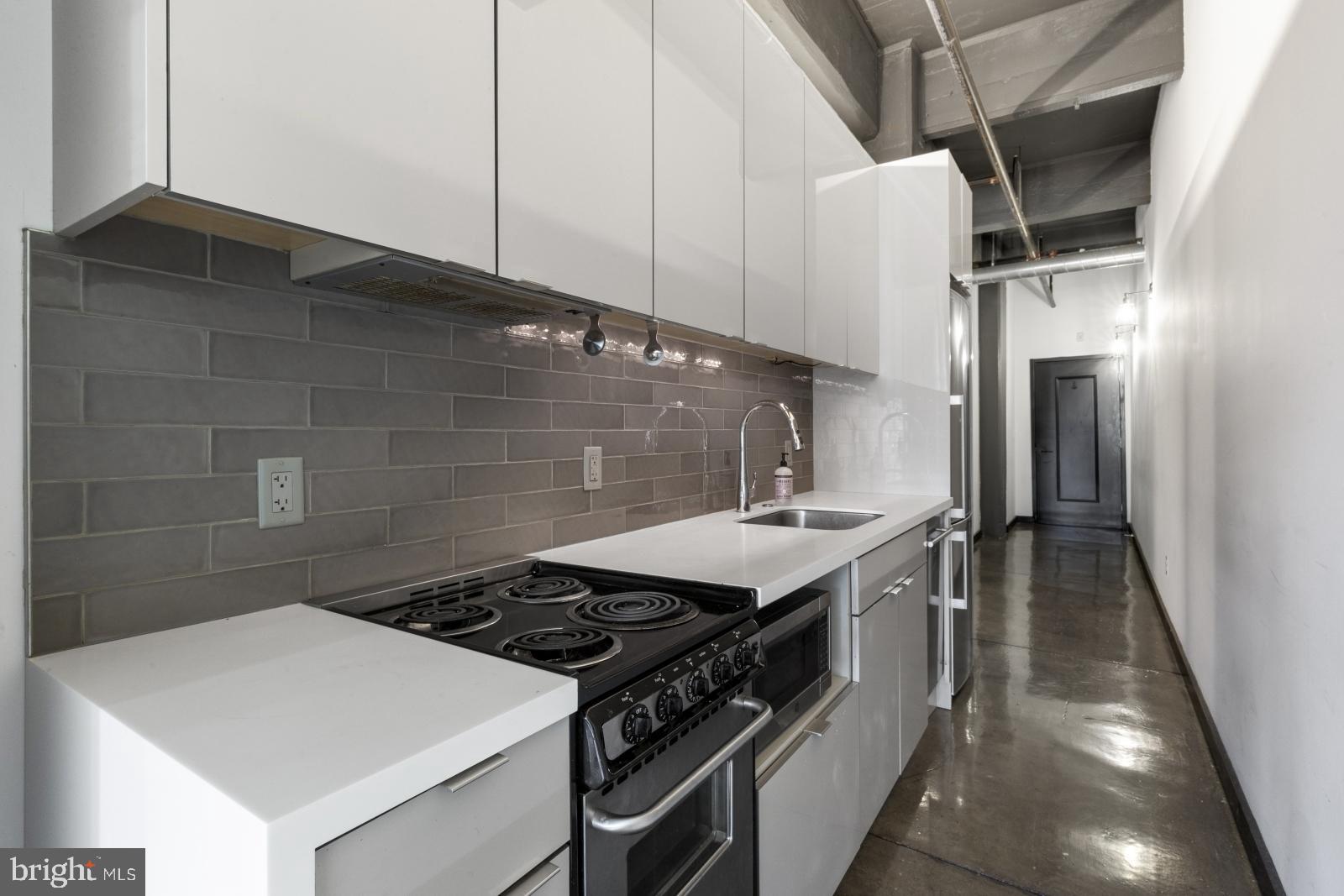 FISHTOWN - Residential Lease