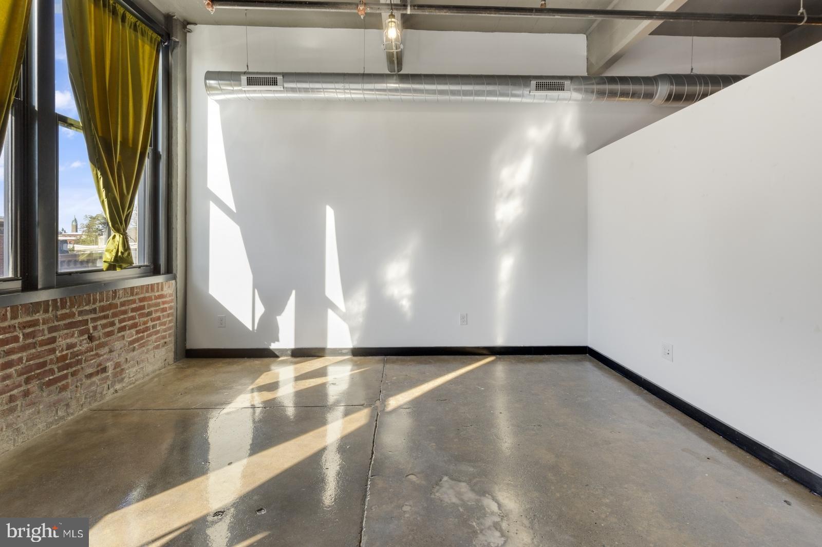 FISHTOWN - Residential Lease