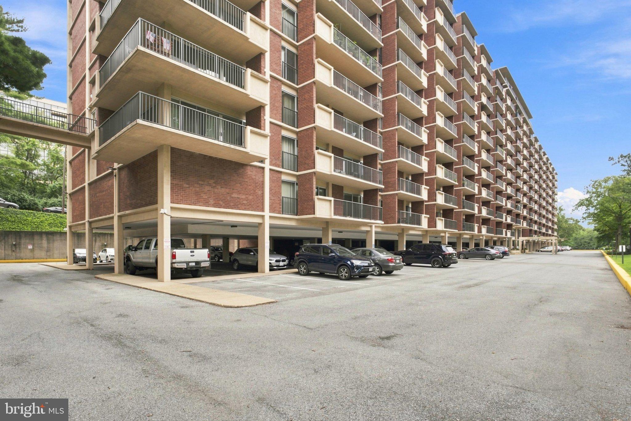 1300 ARMY NAVY DRIVE 102