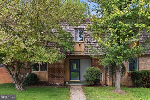 Townhouse For Sale - 19538 Burlingame Way<br/> MONTGOMERY VILLAGE, MD 20886