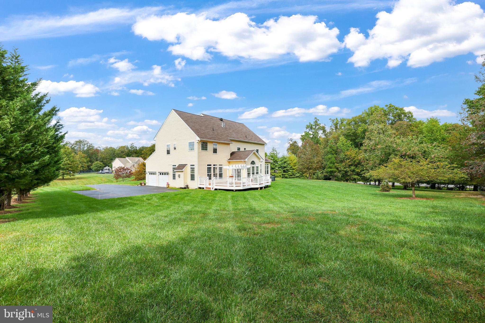 THE RIDGES - Residential