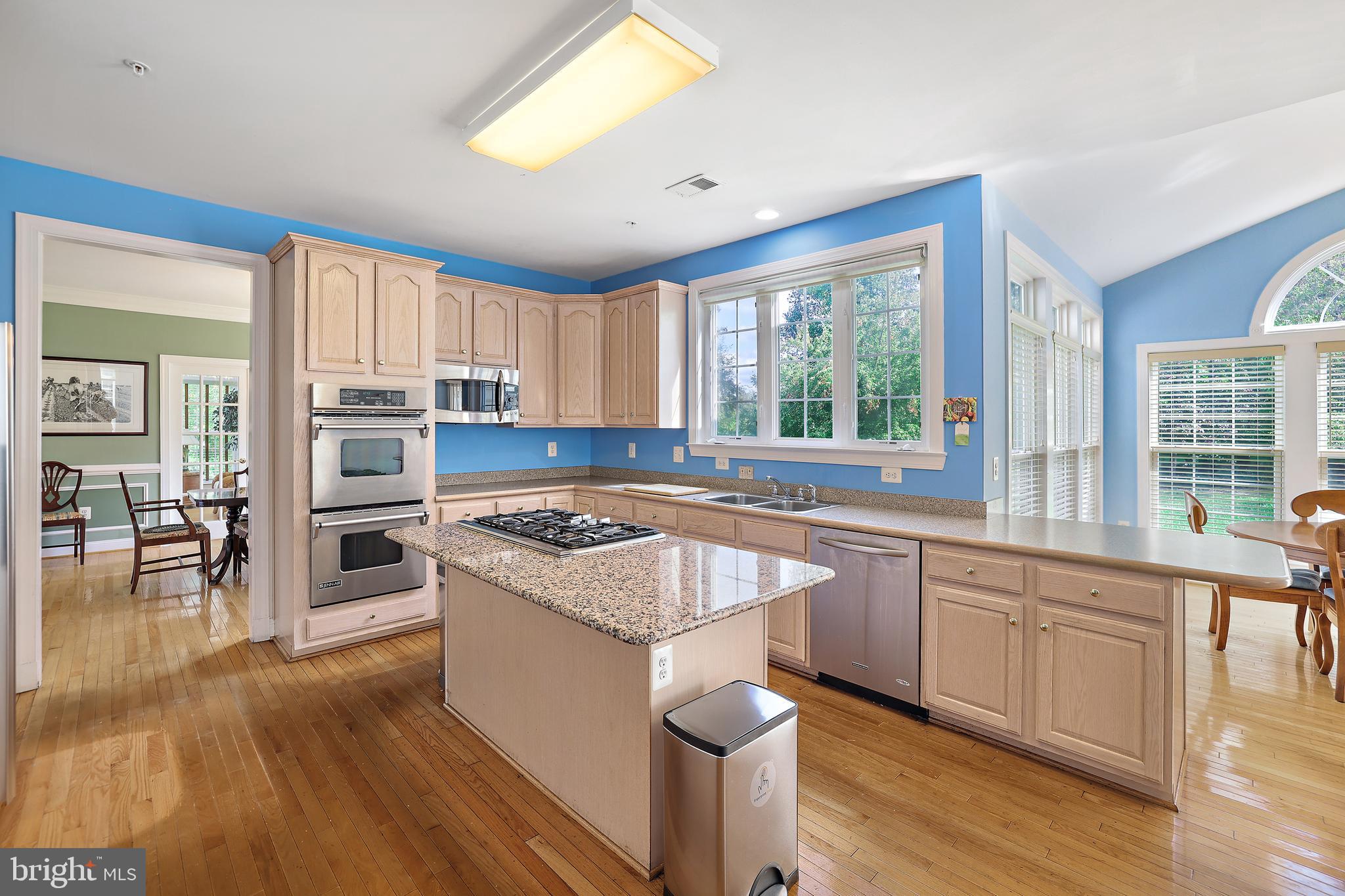 THE RIDGES - Residential