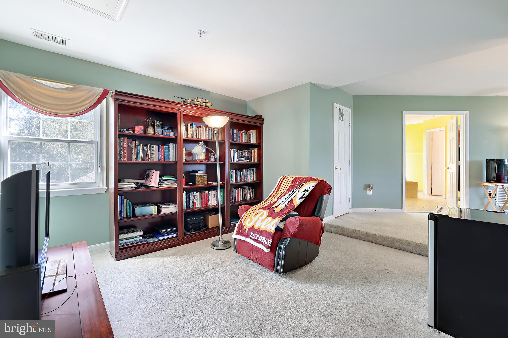 THE RIDGES - Residential