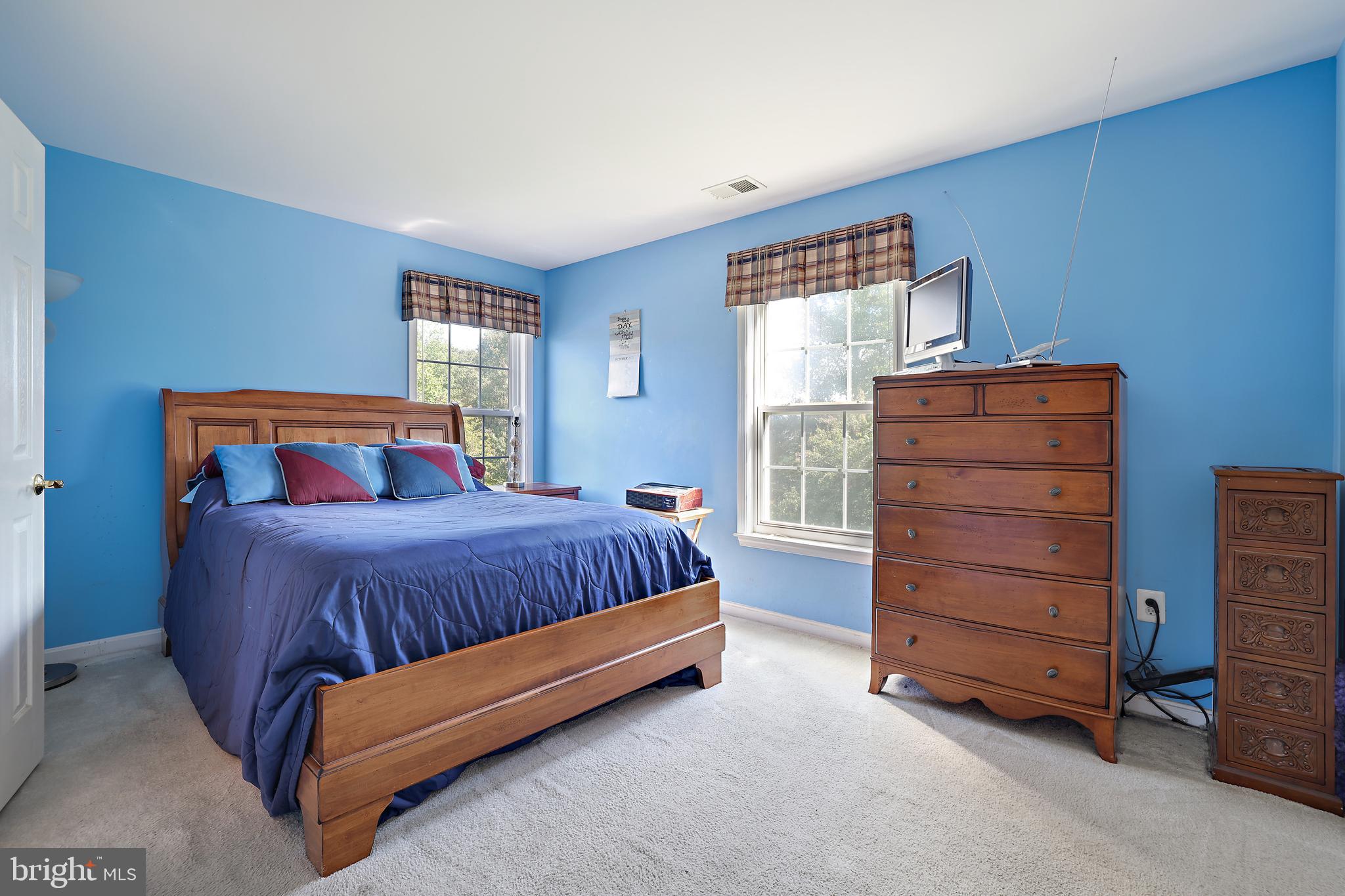 THE RIDGES - Residential