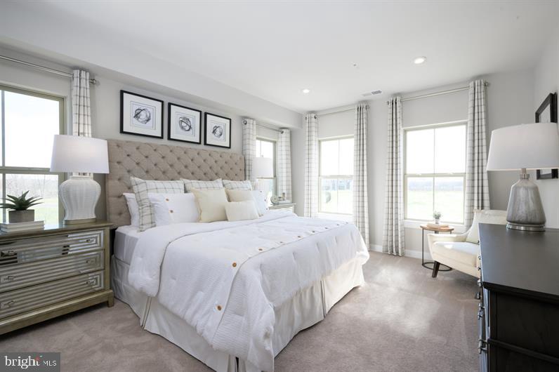 URBANA - Residential