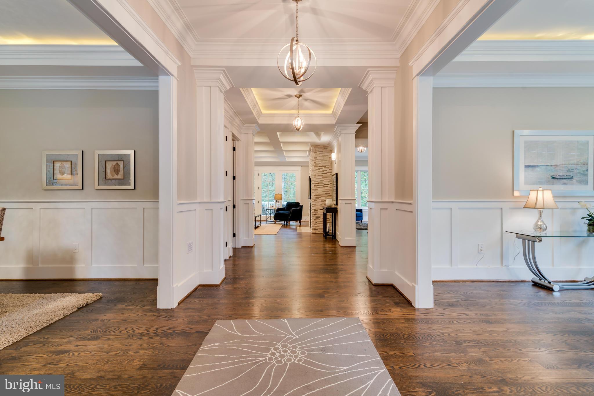 SALONA VILLAGE - Residential