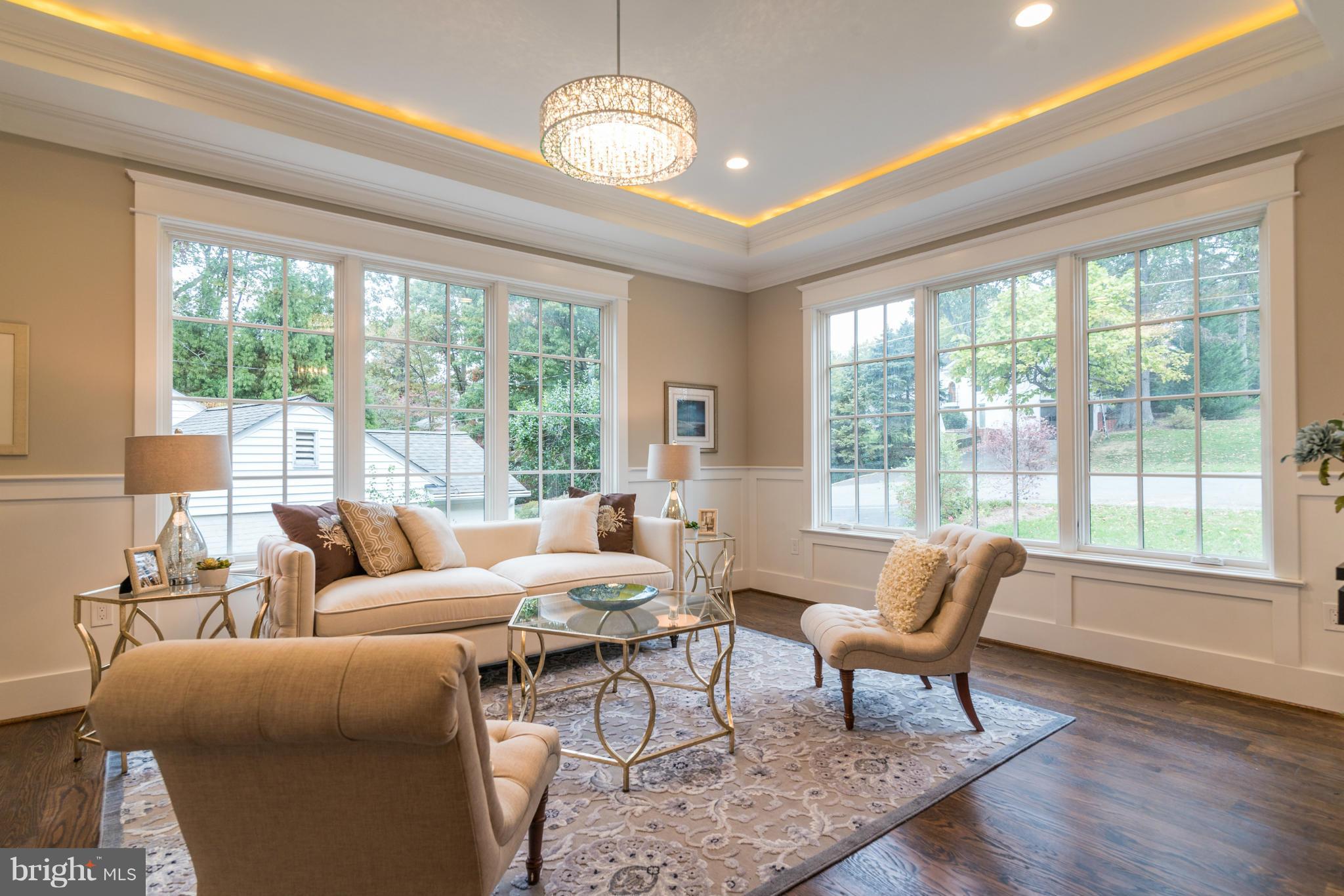 SALONA VILLAGE - Residential