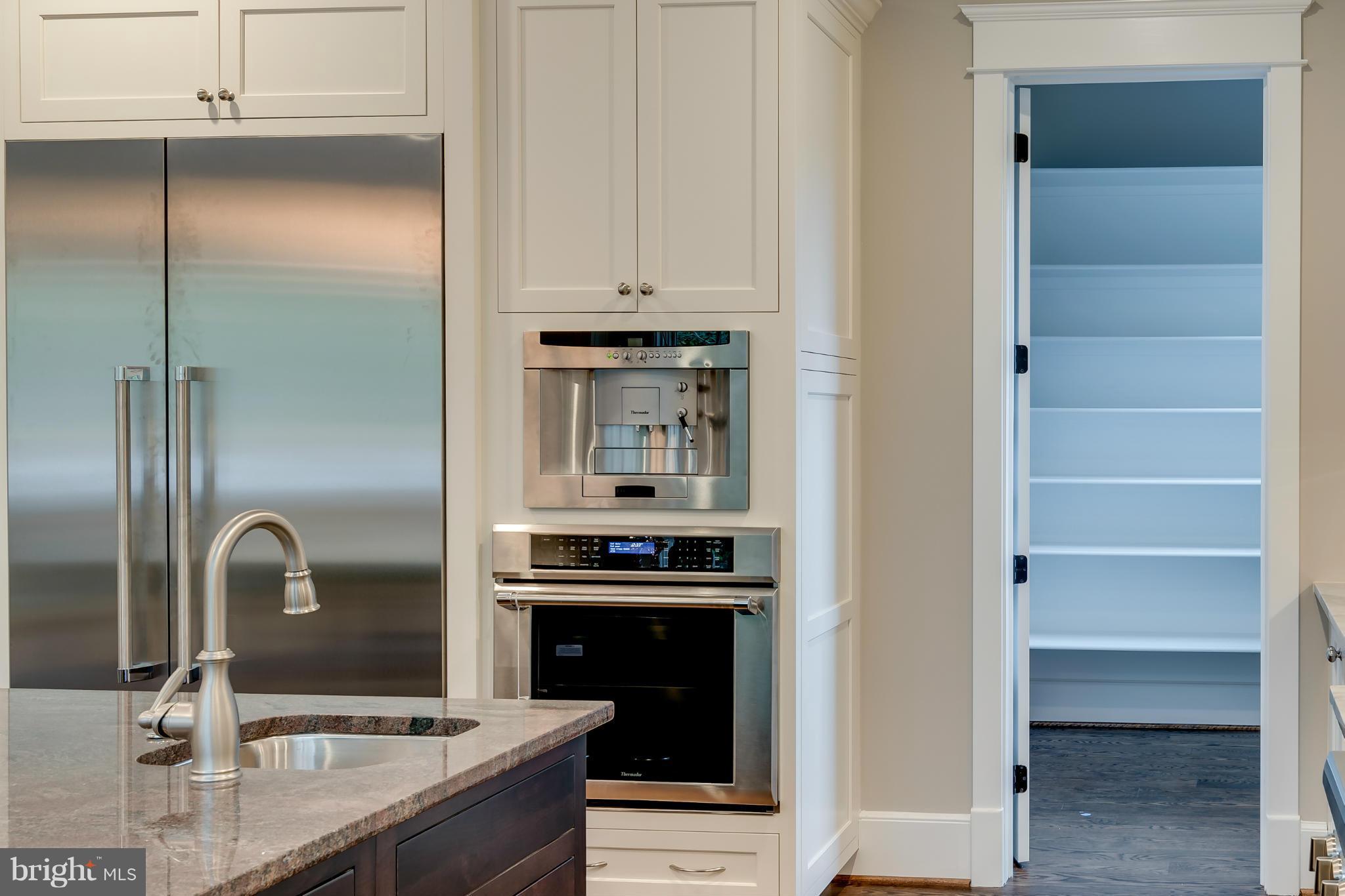 SALONA VILLAGE - Residential