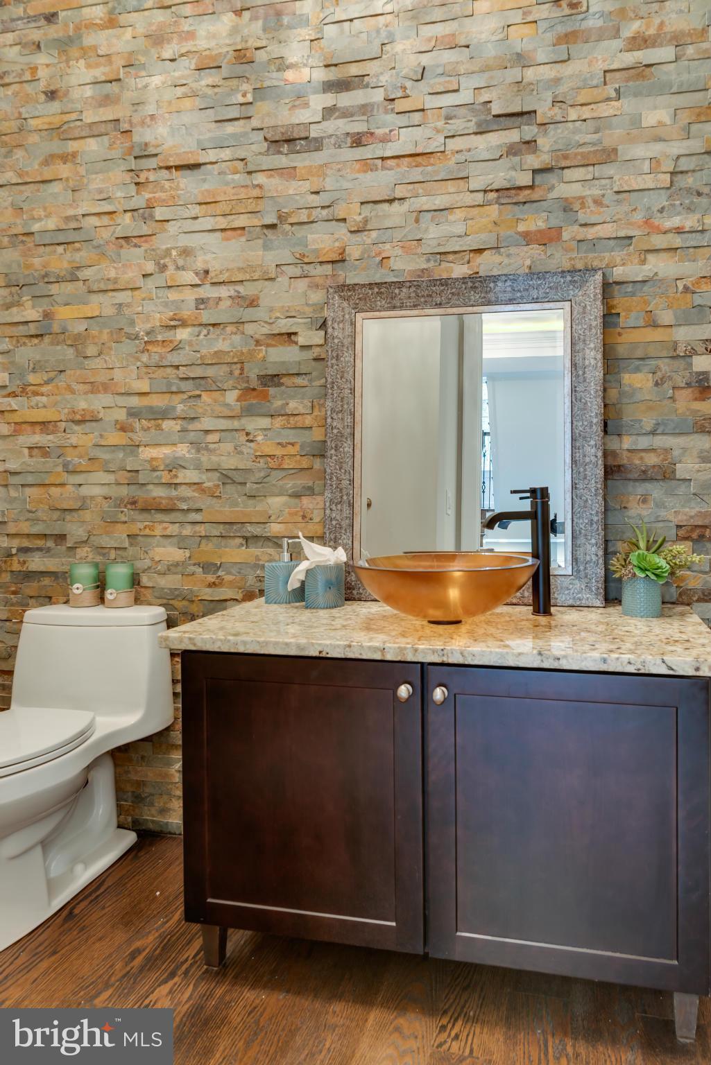 SALONA VILLAGE - Residential