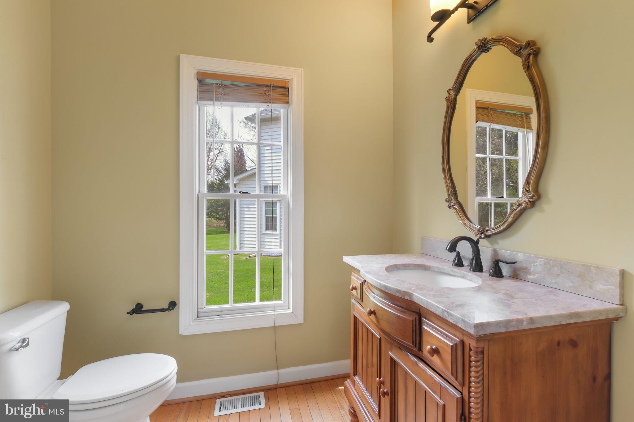 GLEN MILL KNOLLS - Residential