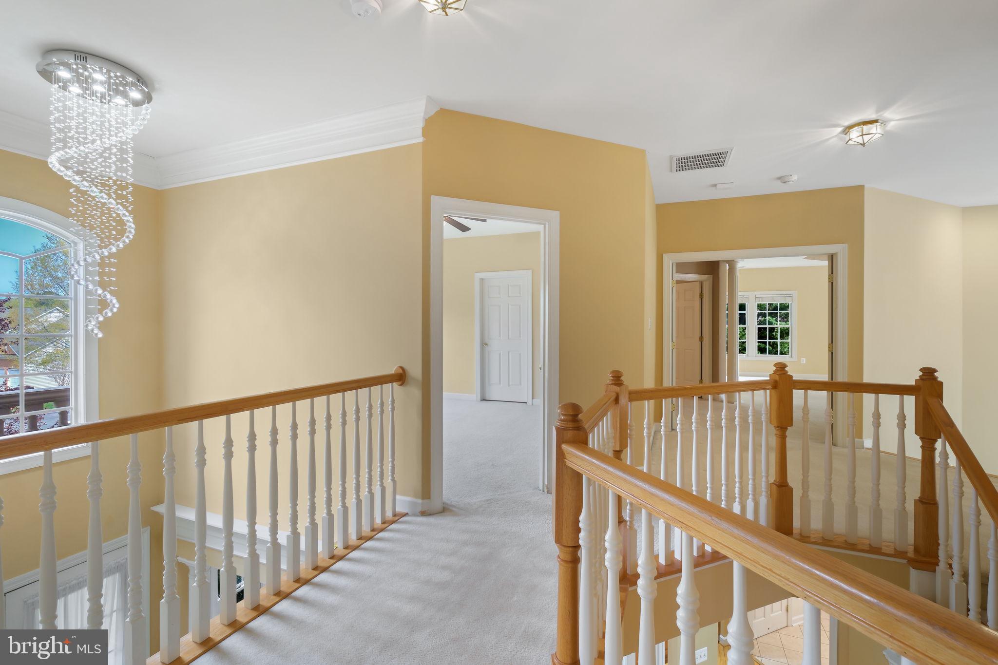 GLEN MILL KNOLLS - Residential