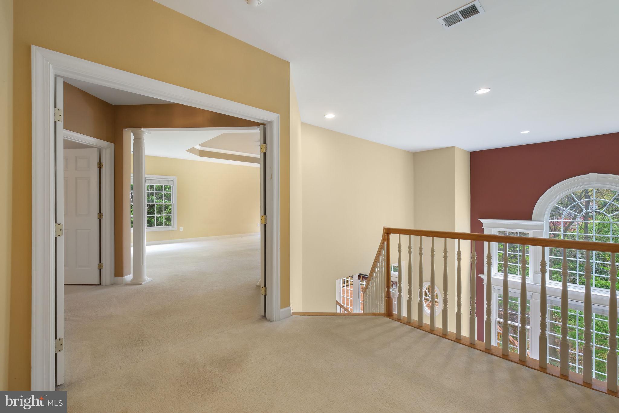 GLEN MILL KNOLLS - Residential