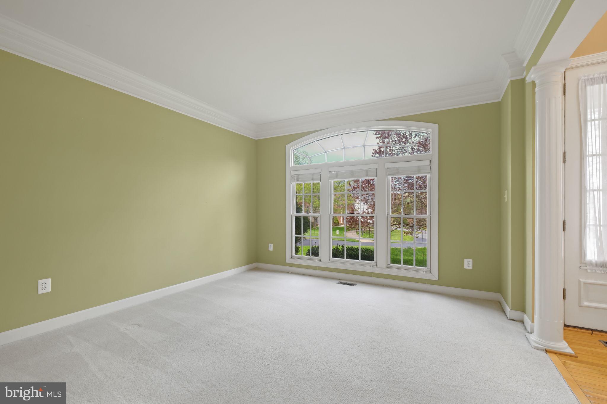 GLEN MILL KNOLLS - Residential