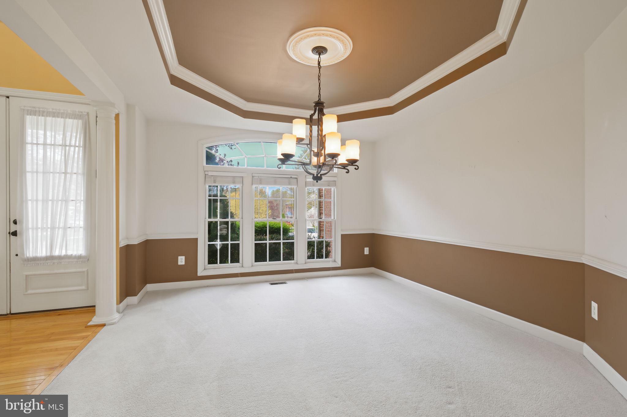 GLEN MILL KNOLLS - Residential