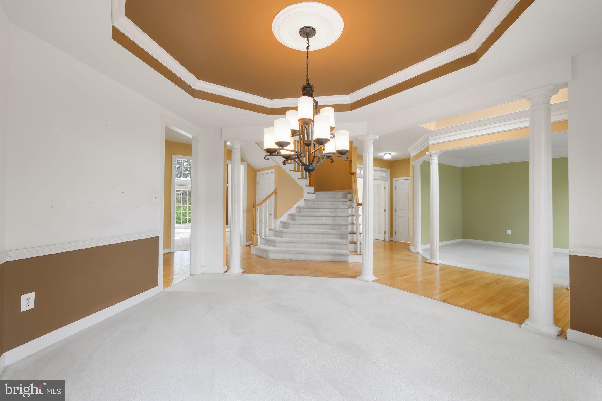 GLEN MILL KNOLLS - Residential