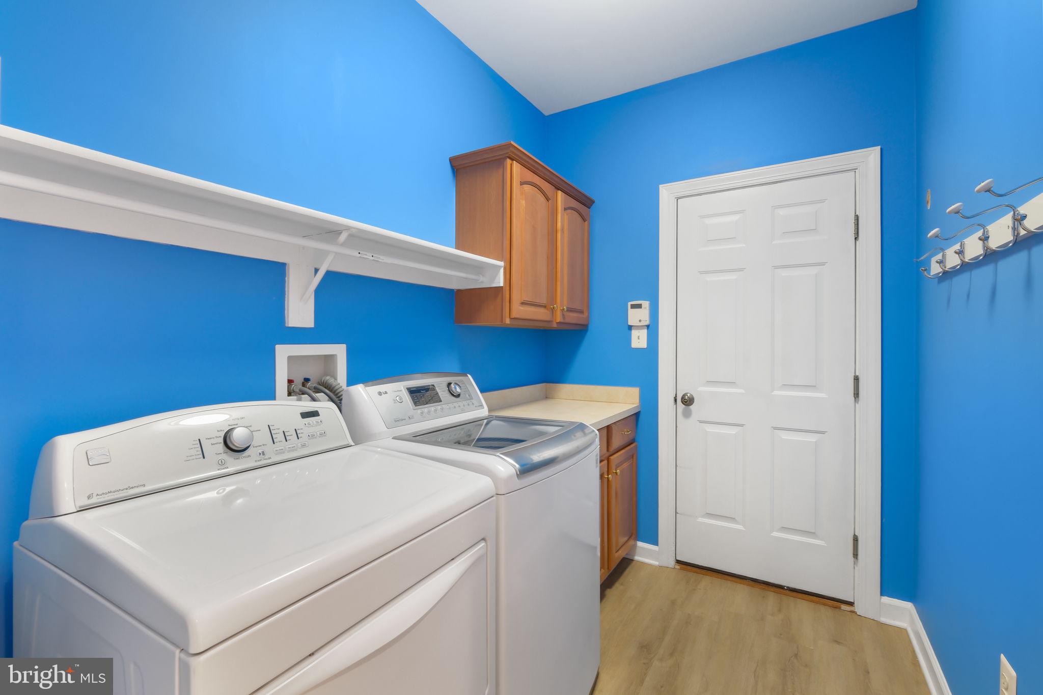 GLEN MILL KNOLLS - Residential