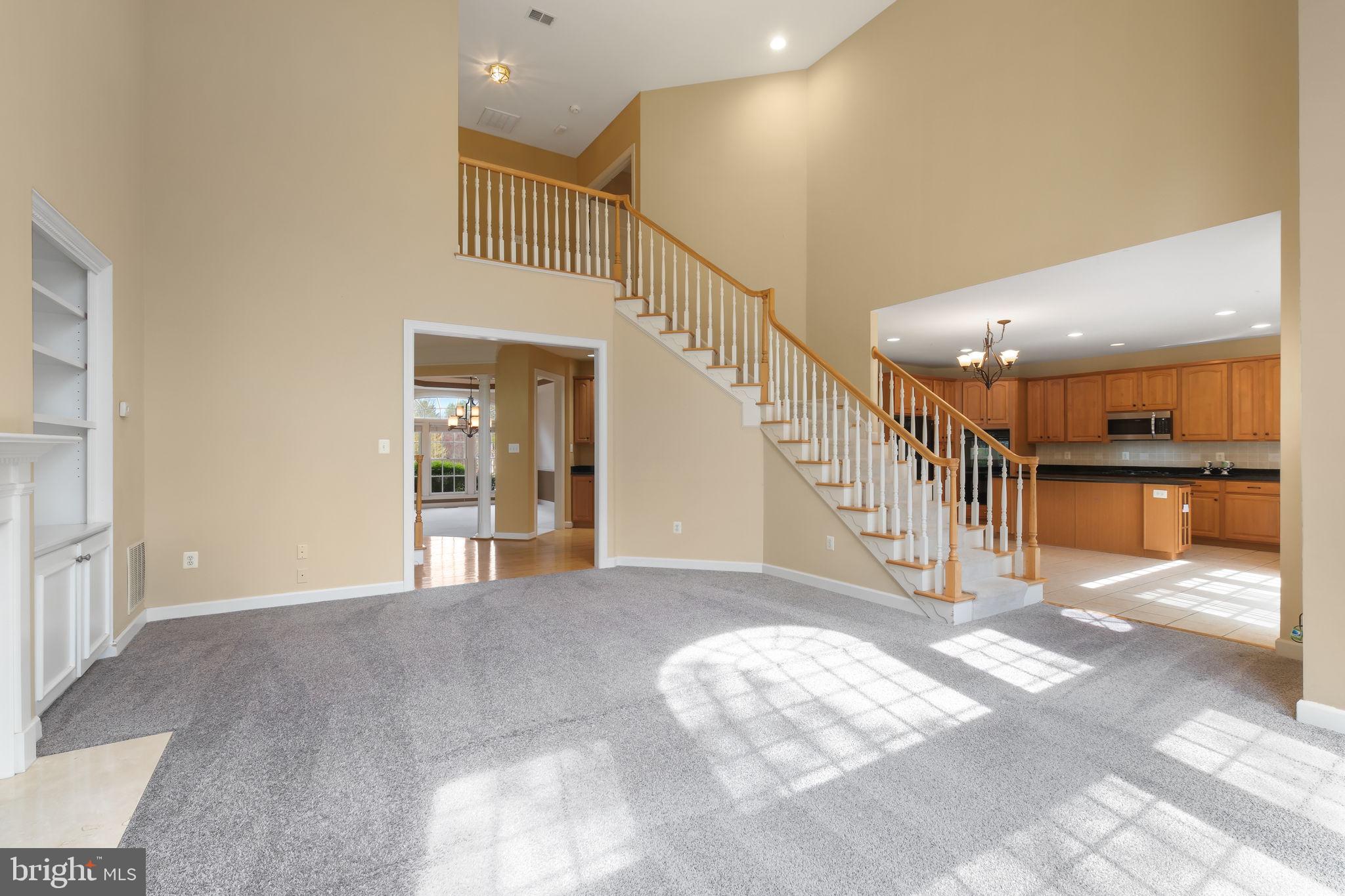 GLEN MILL KNOLLS - Residential