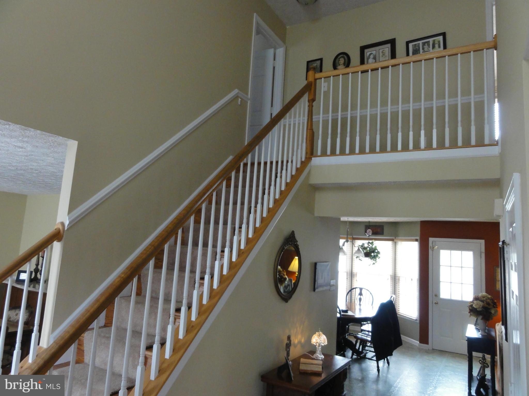 WINDY KNOLLS - Residential