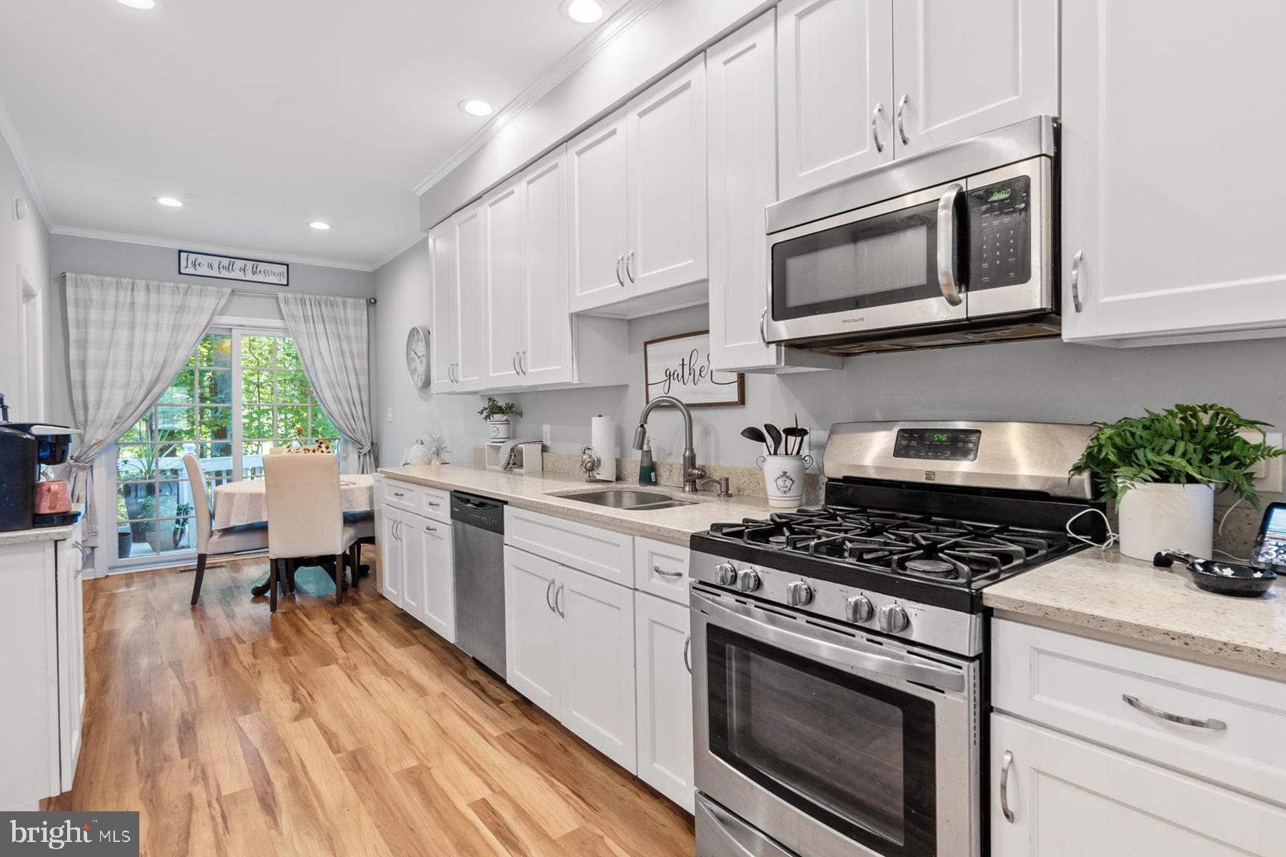 EASTON CLUB - Residential