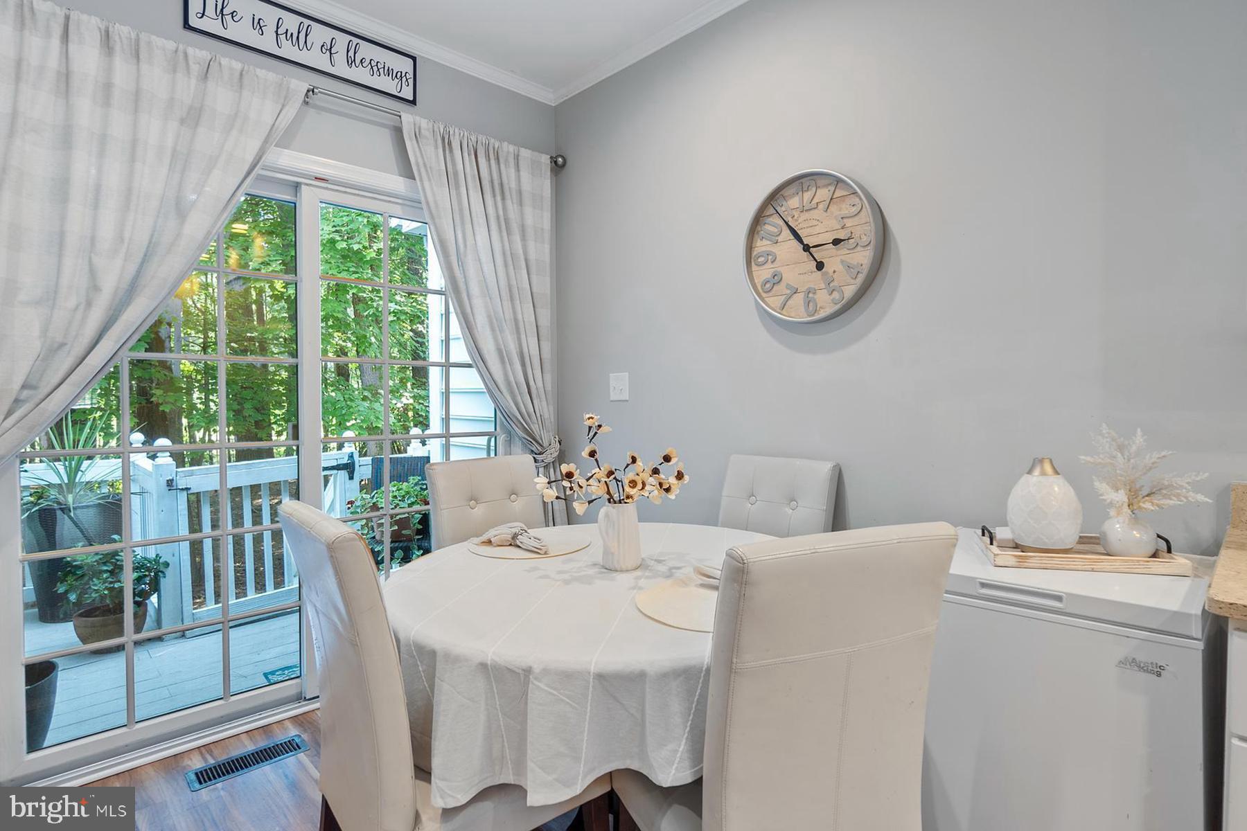 EASTON CLUB - Residential