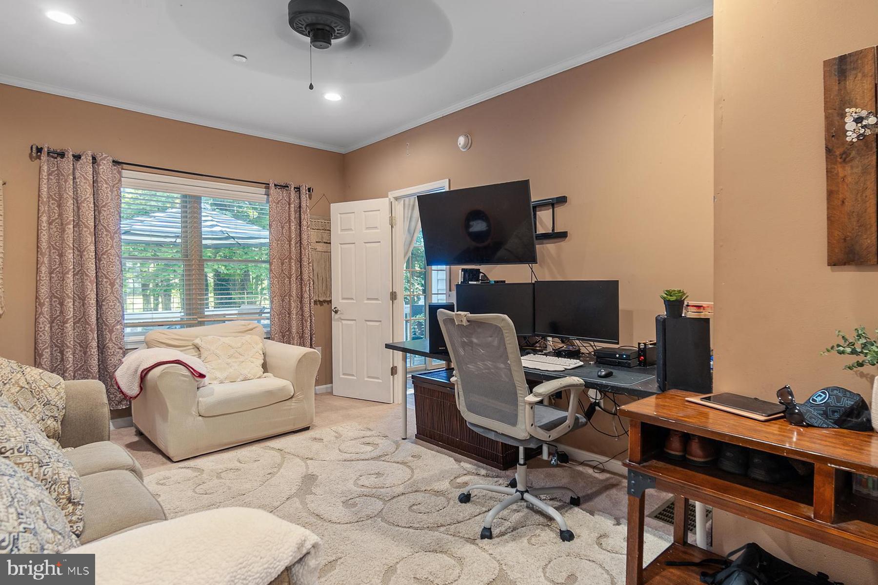 EASTON CLUB - Residential