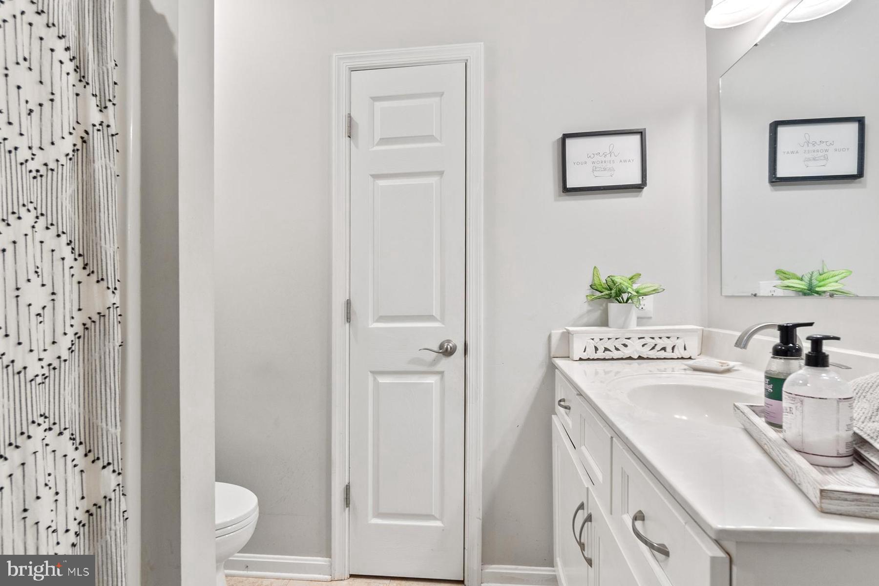 EASTON CLUB - Residential