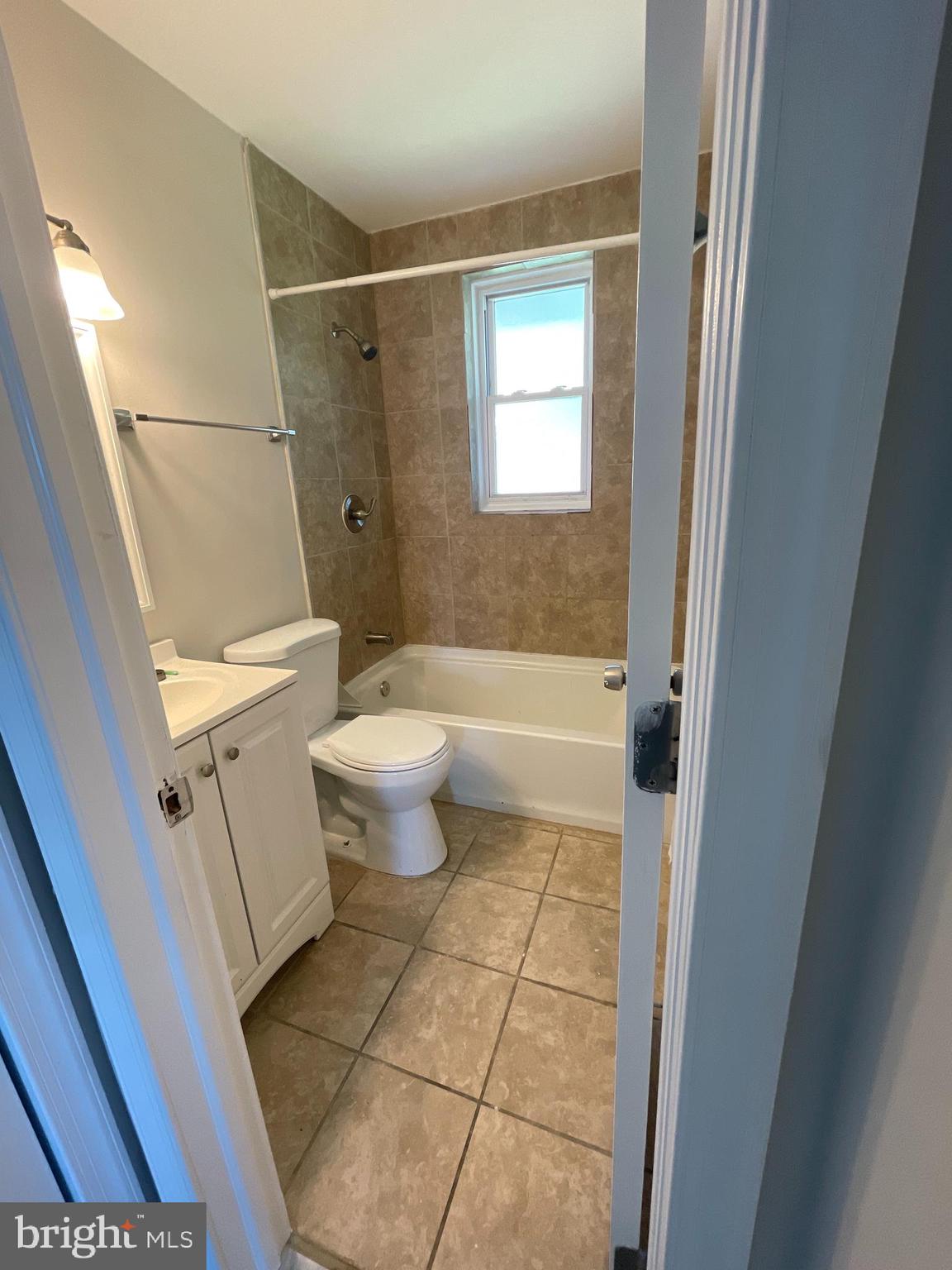 HAMILTON HEIGHTS - Residential Lease