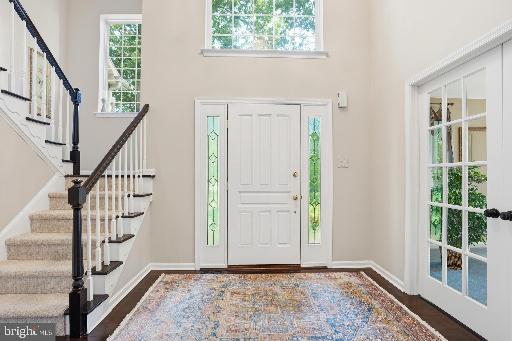 350 OAK RIDGE LANE