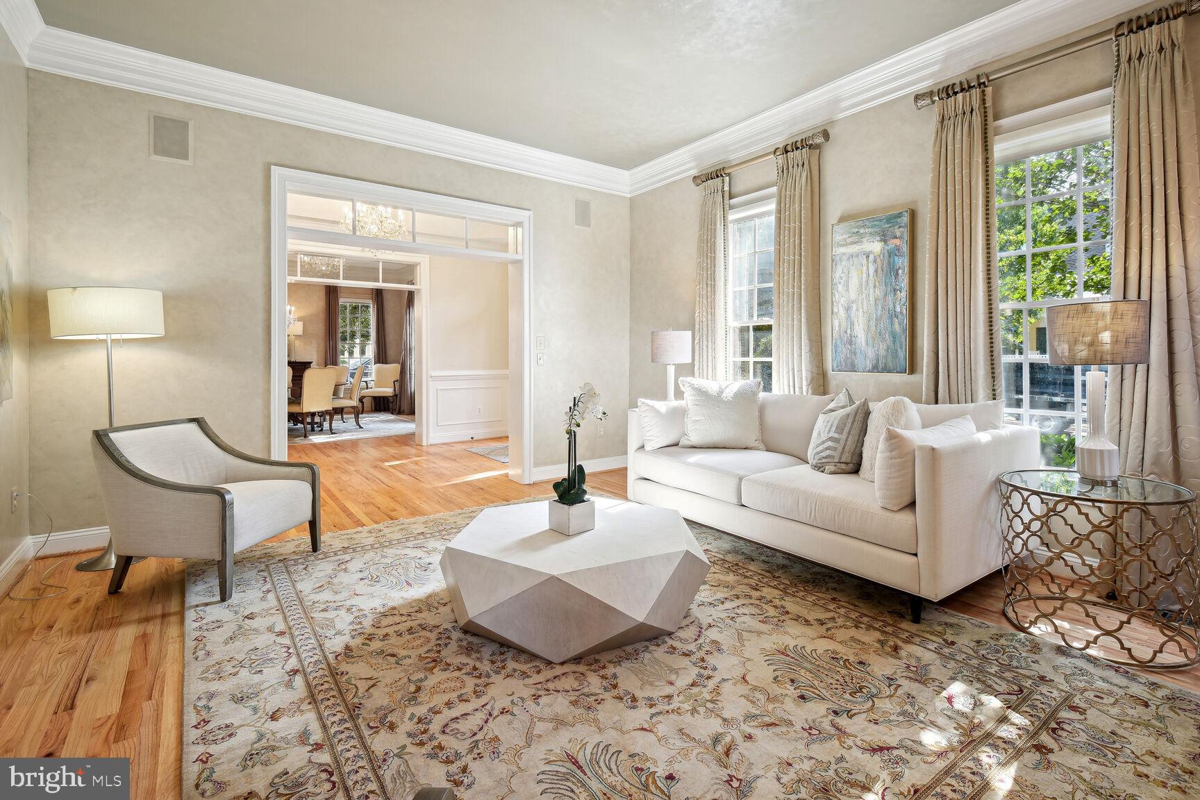 CHEVY CHASE COMMONS - Residential