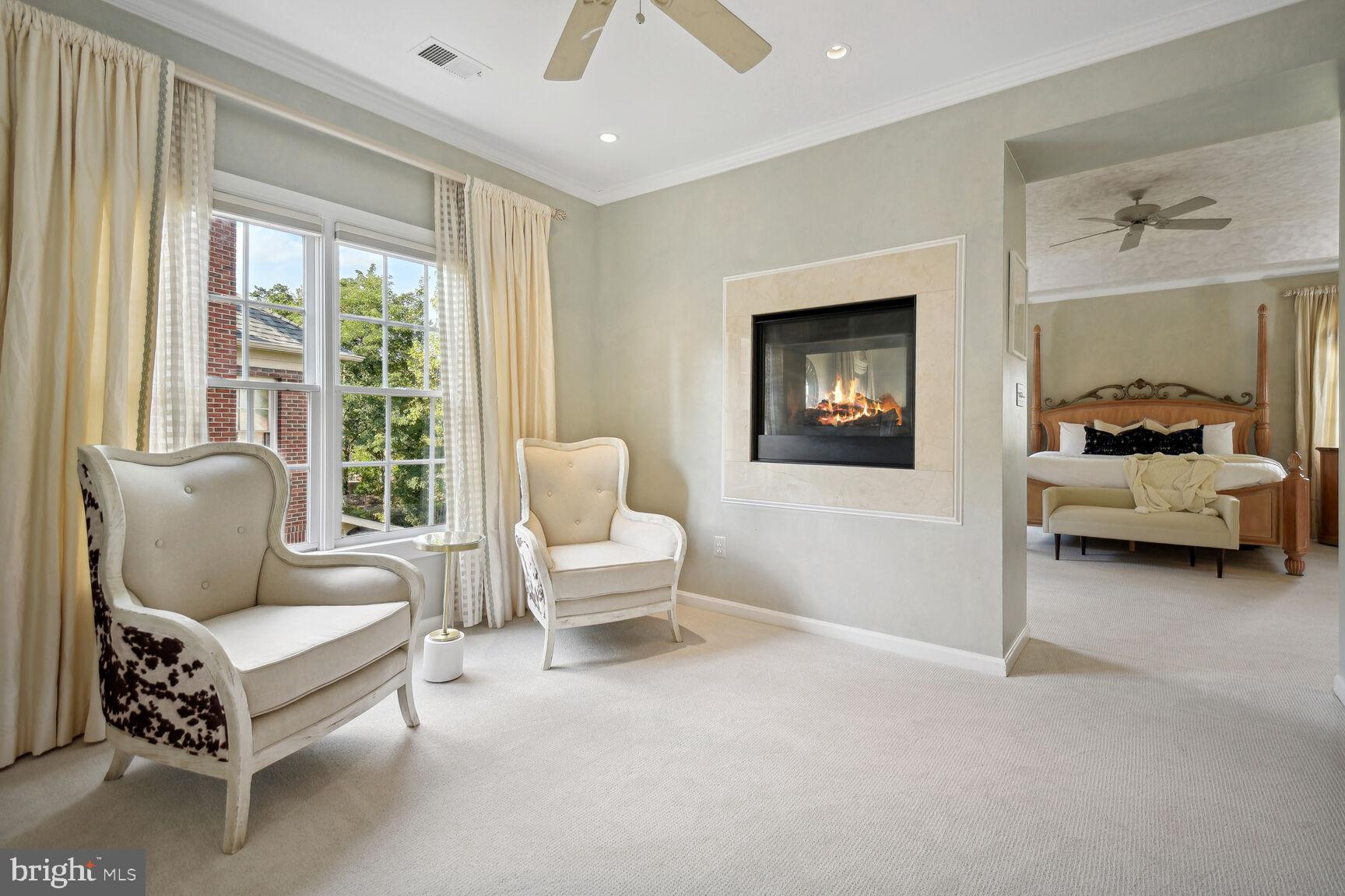 CHEVY CHASE COMMONS - Residential