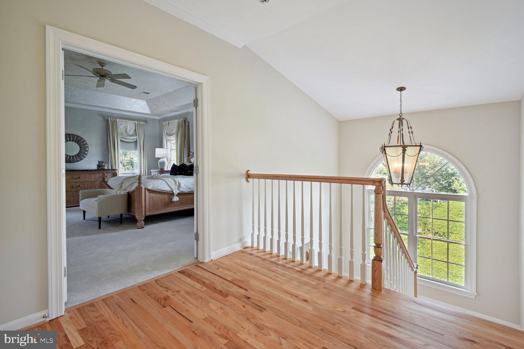 CHEVY CHASE COMMONS - Residential