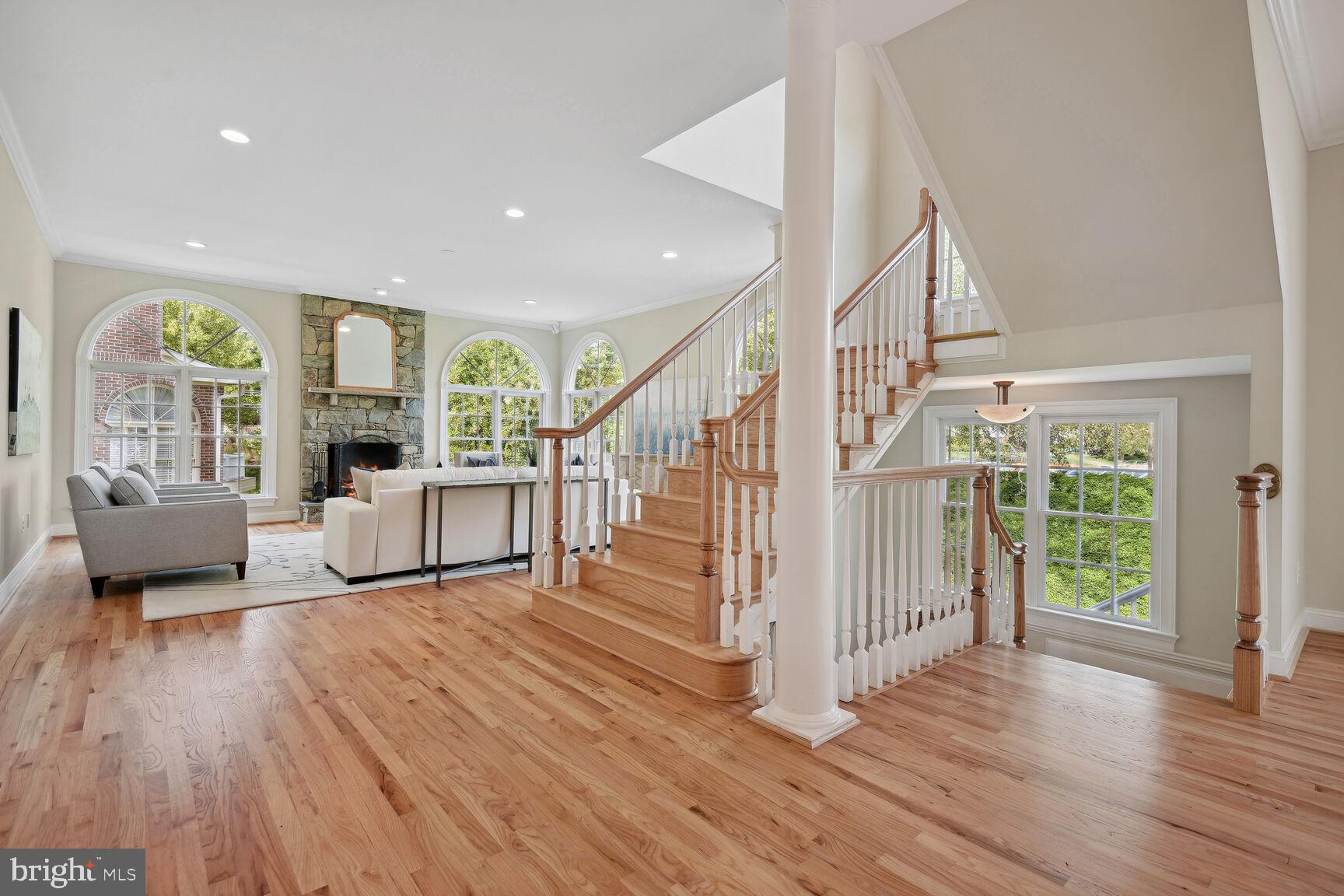 CHEVY CHASE COMMONS - Residential