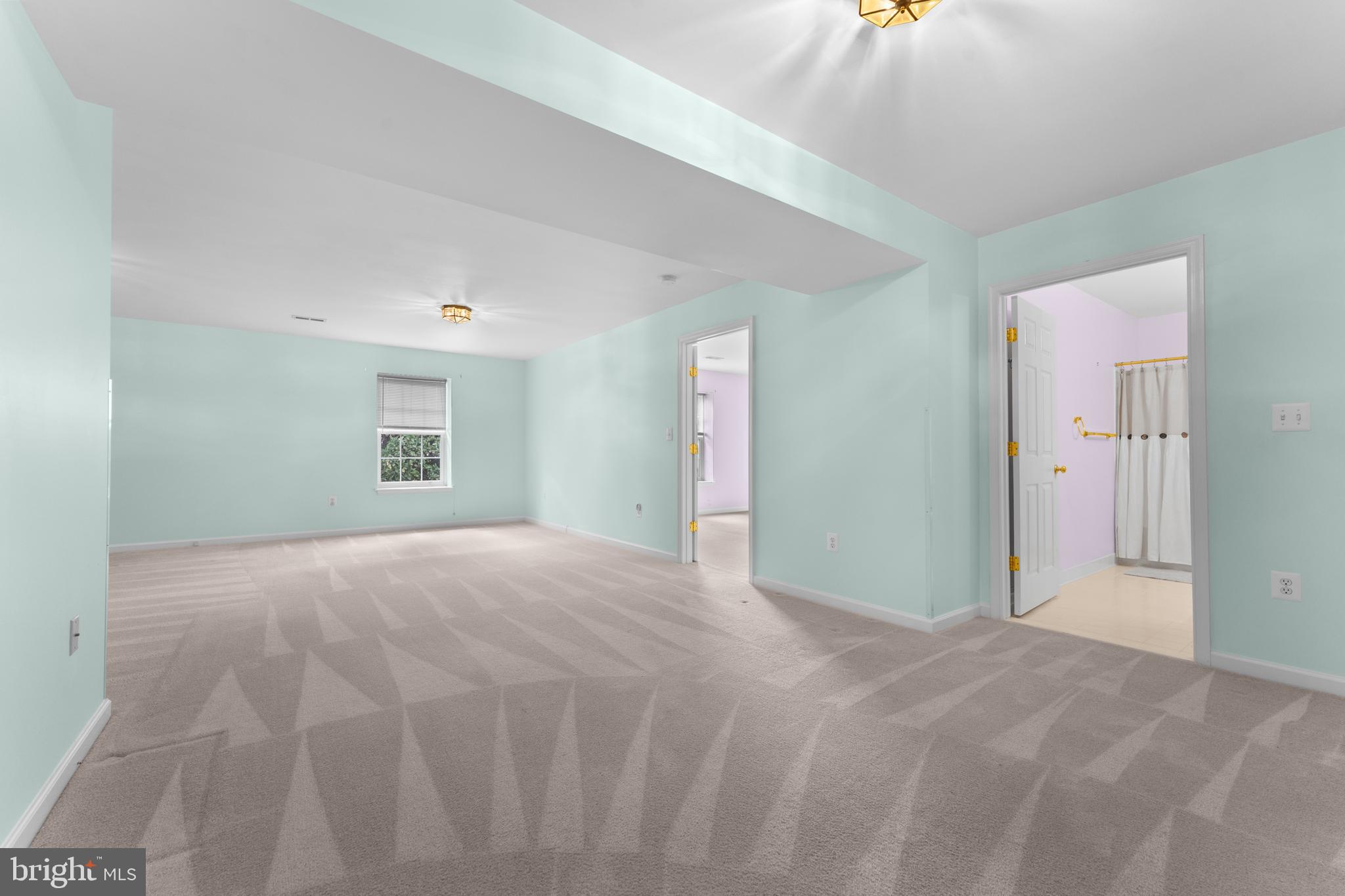 SUMNER LAKE - Residential