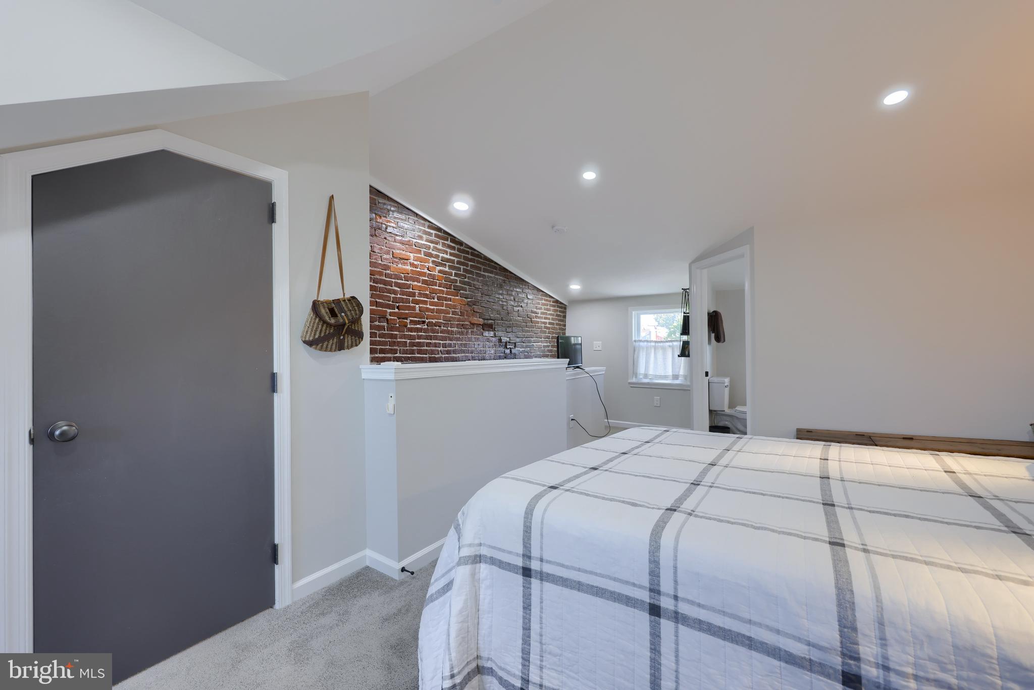 COLUMBIA BOROUGH - Residential